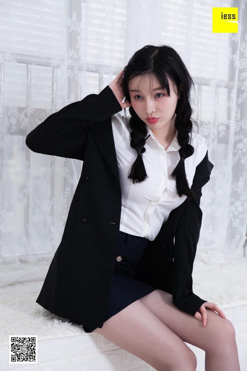 IESS异思趣向 SXJ.460 Miao Jie