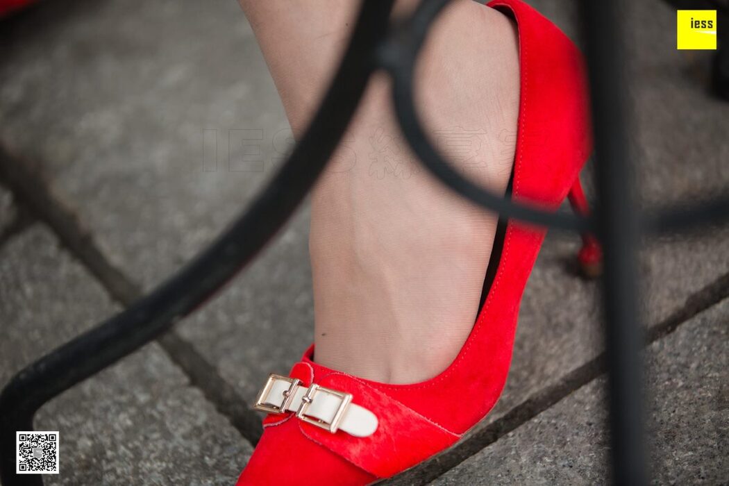 IESS异思趣向 SXJ.424 Xiao Yu