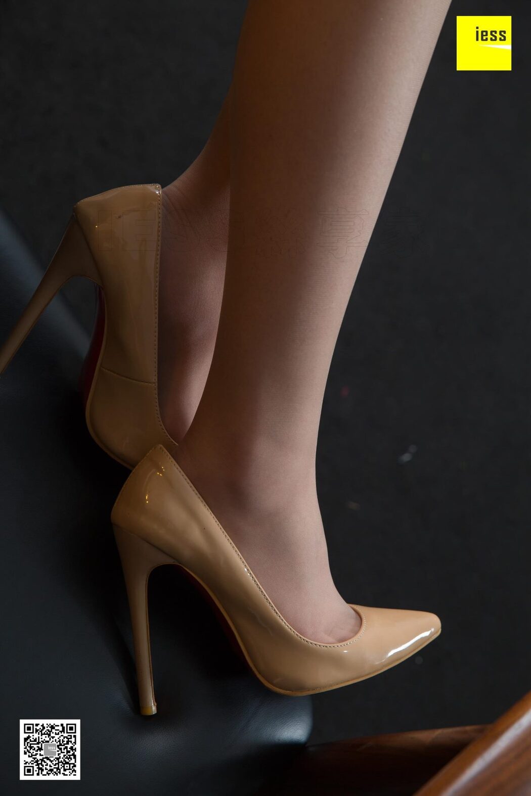 IESS异思趣向 SXJ.452 Yun Zhi