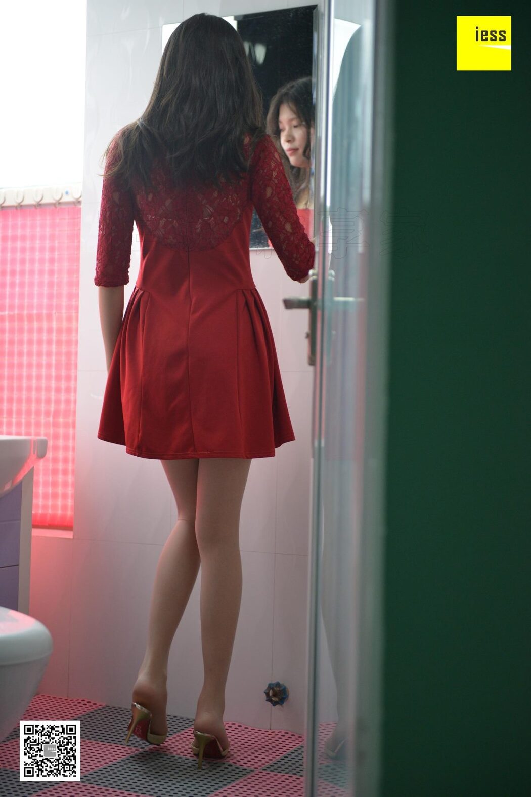 IESS异思趣向 SXJ.428 Qi Qi