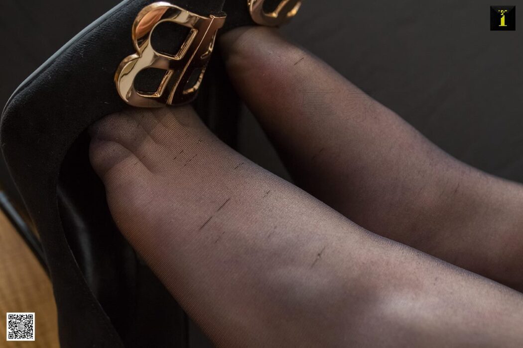 IESS异思趣向 SXJ.473 Yun Zhi