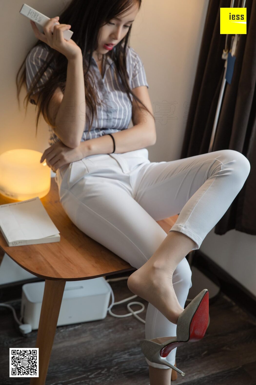 IESS异思趣向 SXJ.438 Xiao Yu