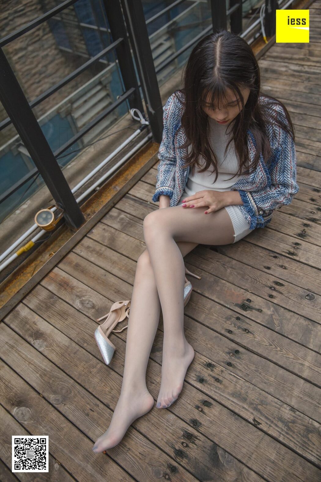 IESS异思趣向 SXJ.435 Qi Qi