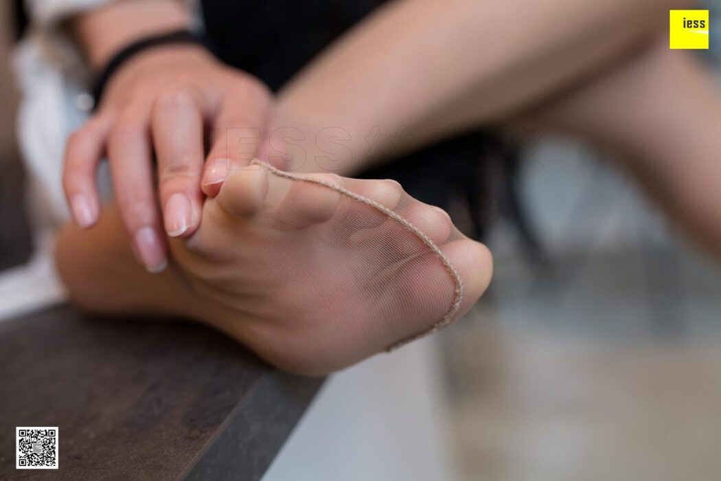 IESS异思趣向 SXJ.434 Wan Ping