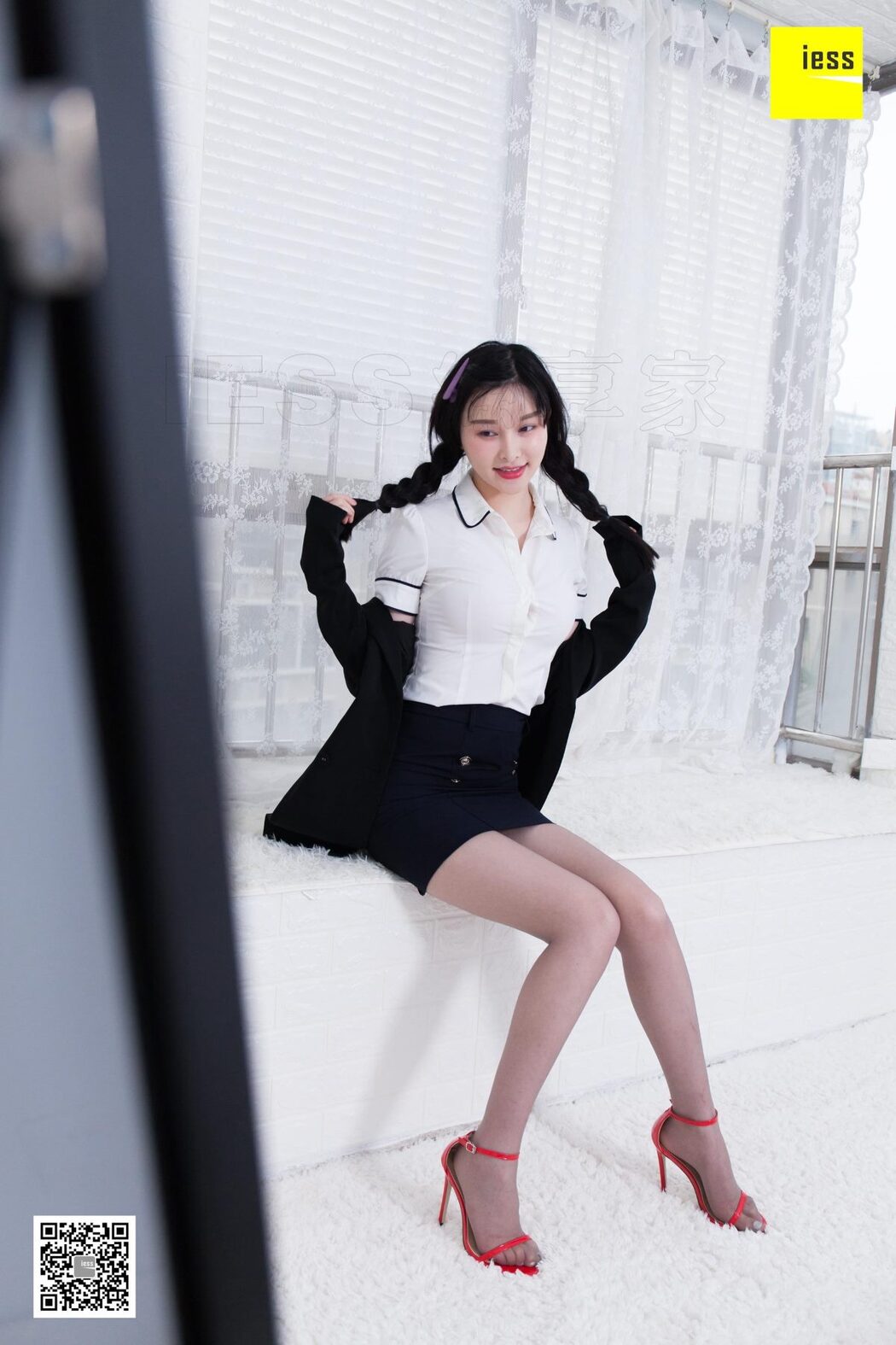 IESS异思趣向 SXJ.460 Miao Jie