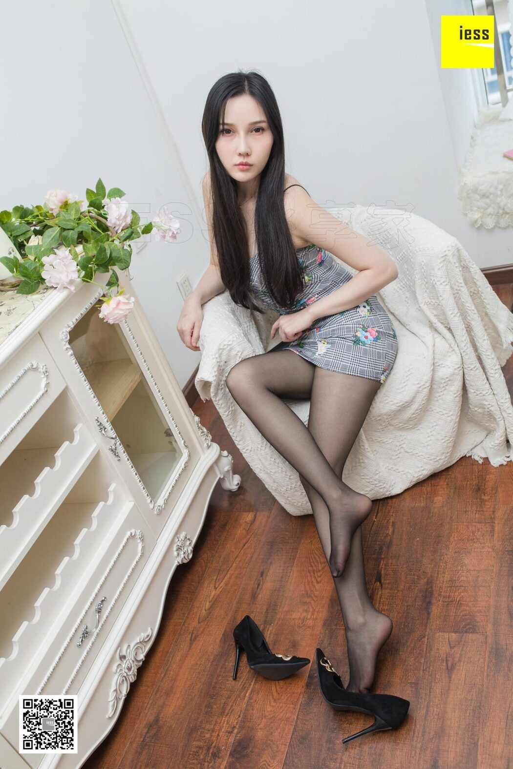 IESS异思趣向 SXJ.450 Wen Xin