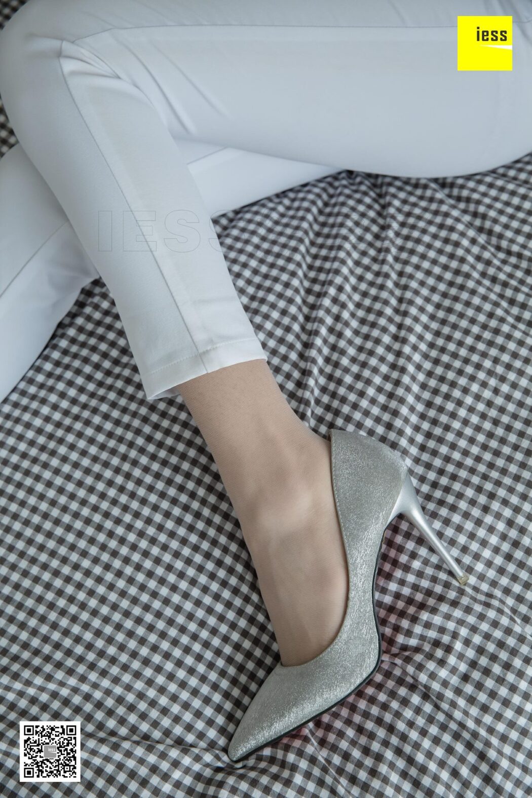 IESS异思趣向 SXJ.438 Xiao Yu