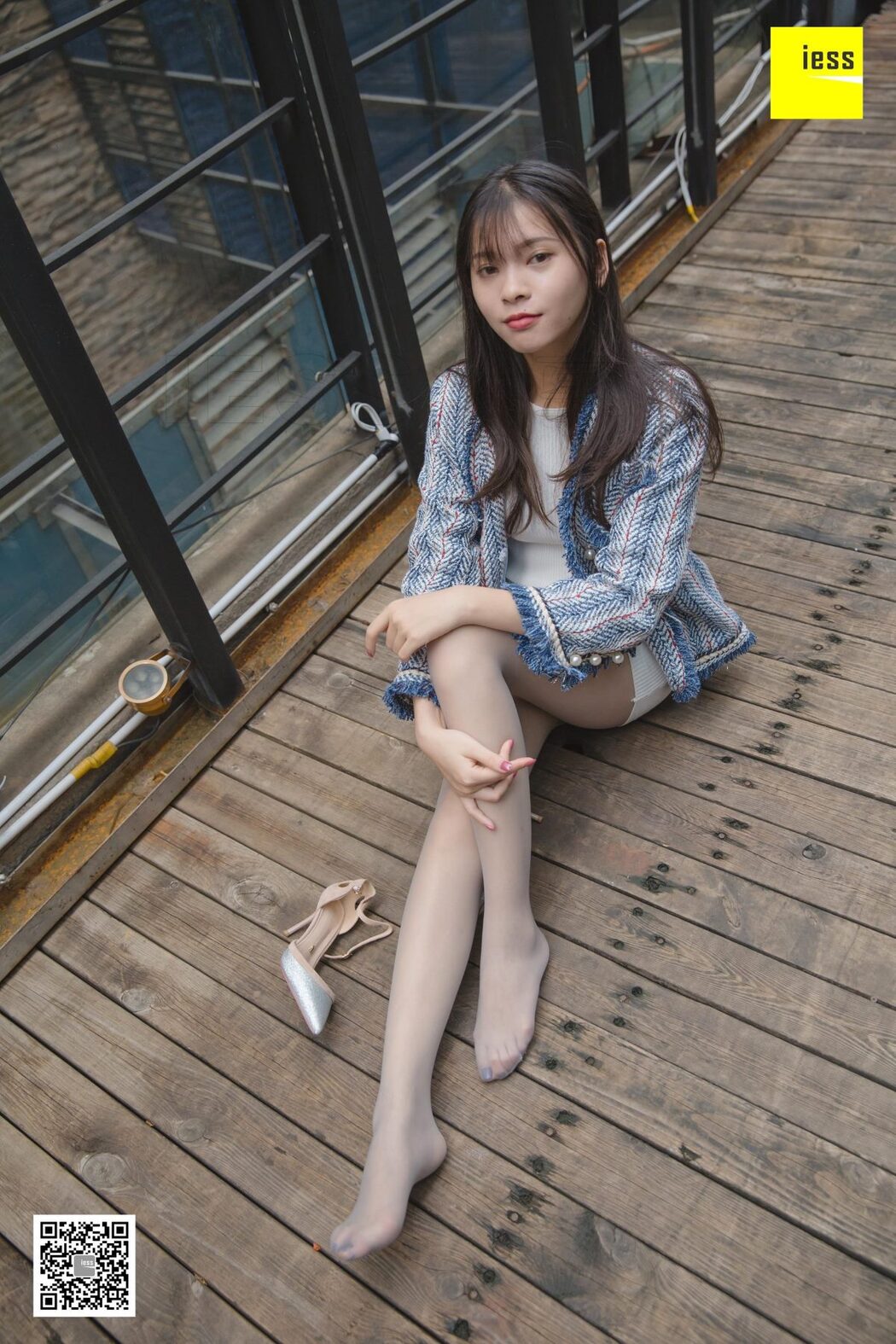 IESS异思趣向 SXJ.435 Qi Qi