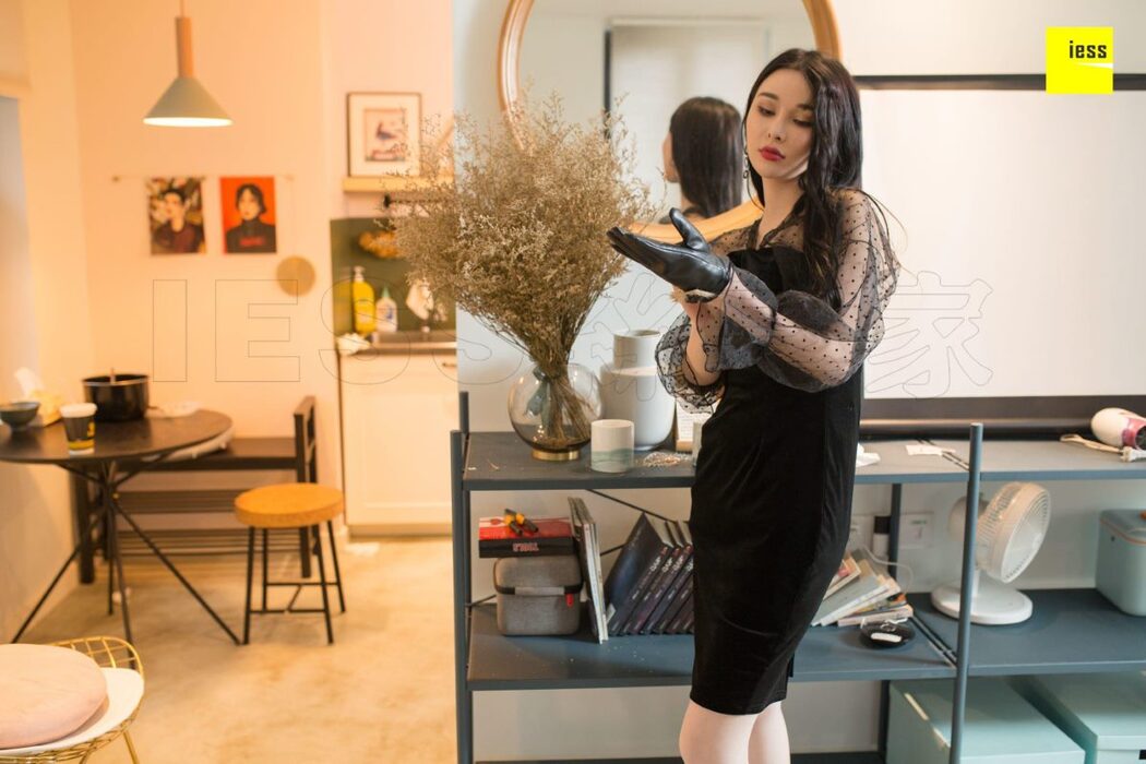 IESS异思趣向 SXJ.425 Miao Jie