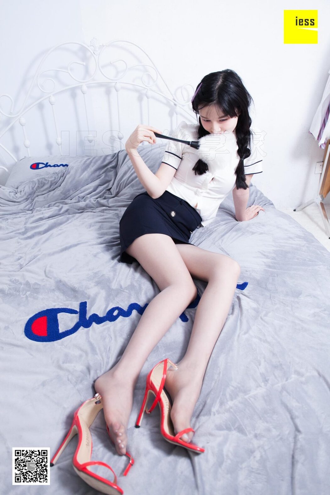 IESS异思趣向 SXJ.460 Miao Jie