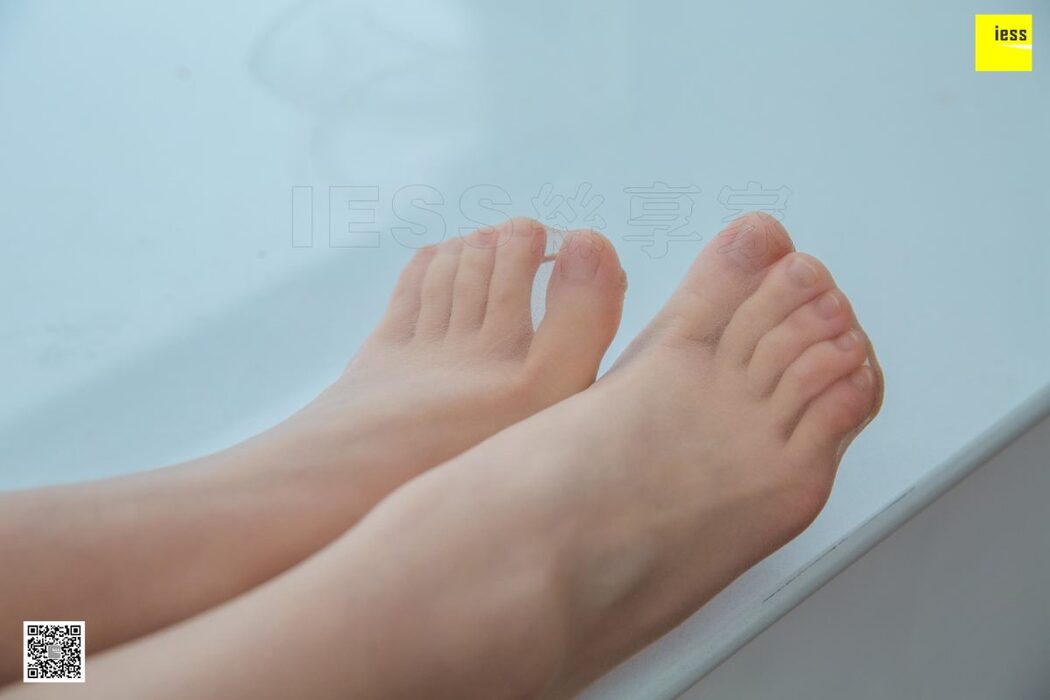 IESS异思趣向 SXJ.454 Shan Shan