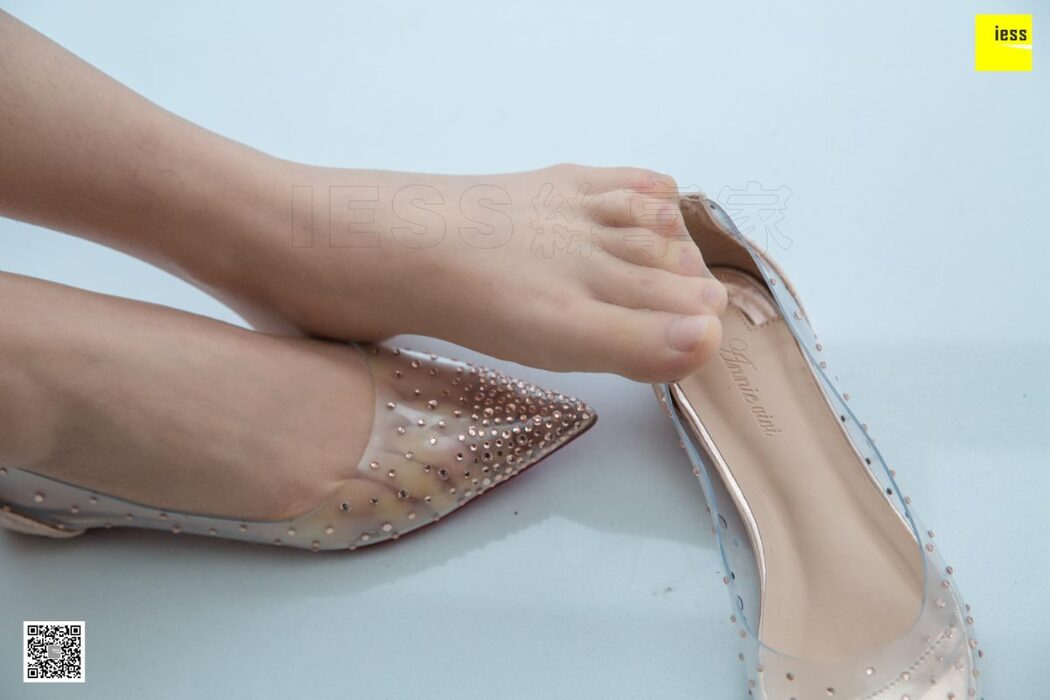 IESS异思趣向 SXJ.454 Shan Shan