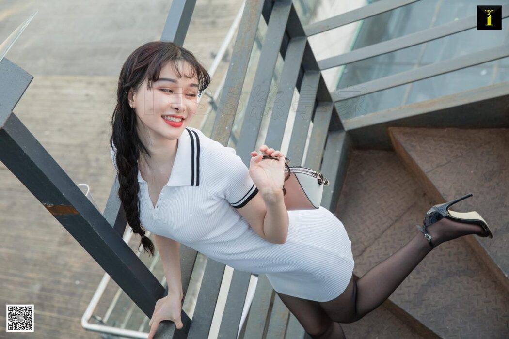 IESS异思趣向 SXJ.475 Miao Jie