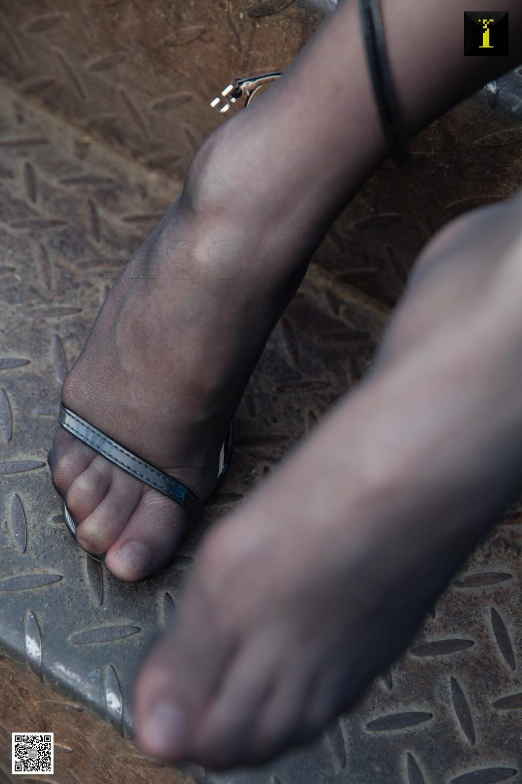 IESS异思趣向 SXJ.475 Miao Jie