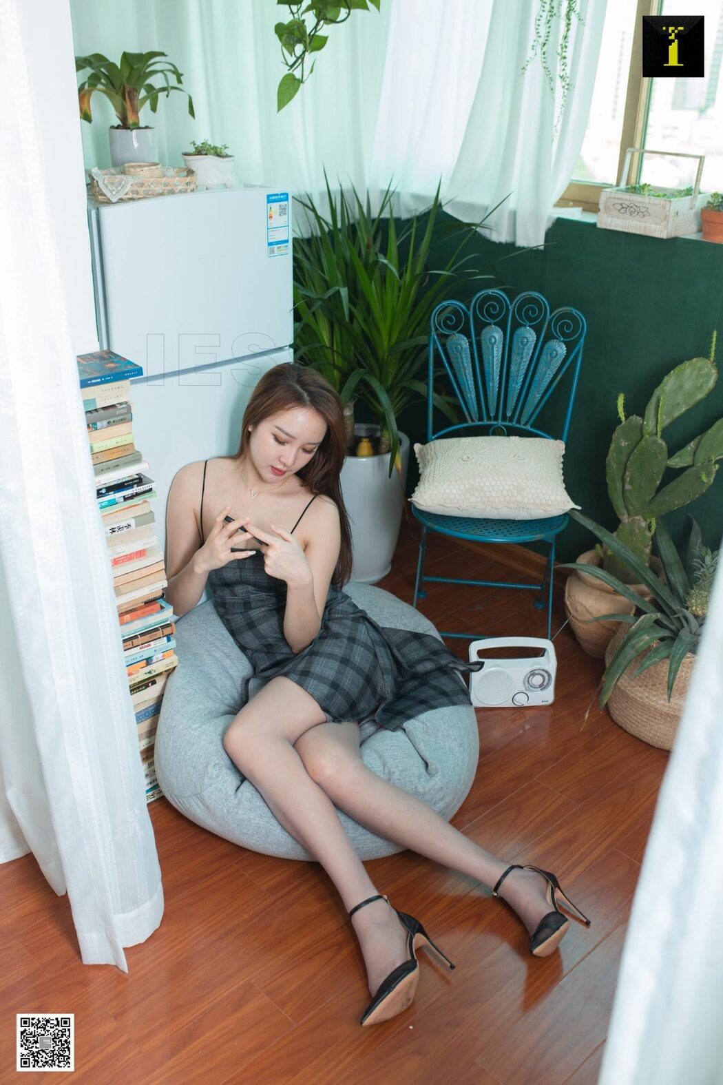 IESS异思趣向 SXJ.491 Yun Zhi