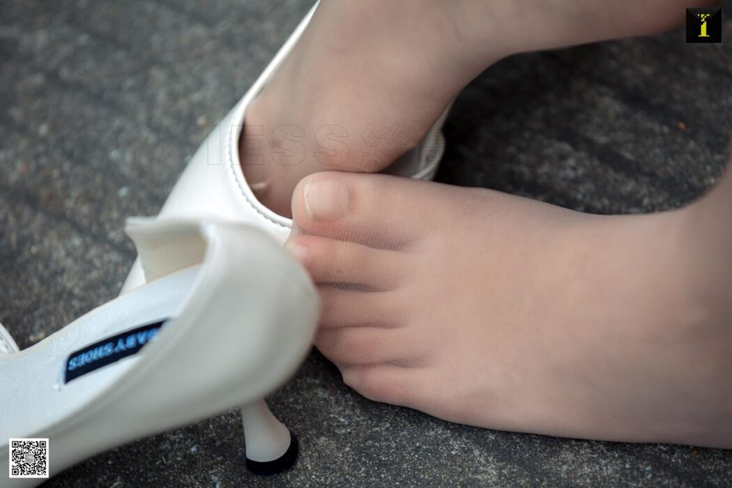 IESS异思趣向 SXJ.483 Wan Ping