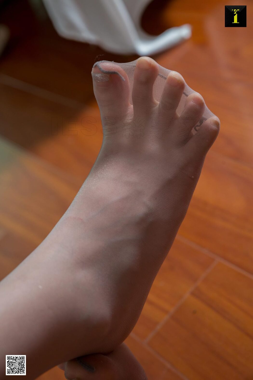 IESS异思趣向 SXJ.484 Jiu Mei