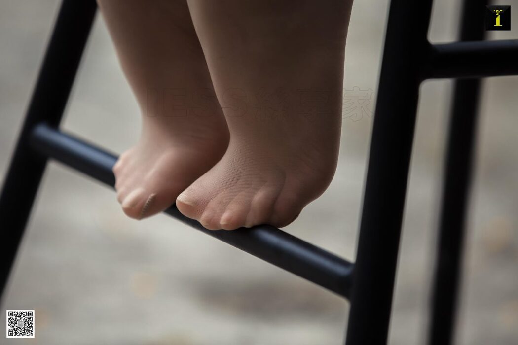 IESS异思趣向 SXJ.489 Wan Ping