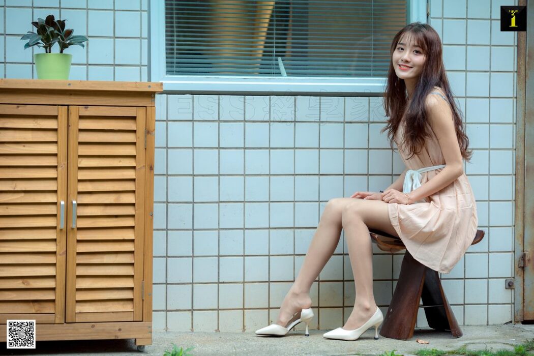 IESS异思趣向 SXJ.483 Wan Ping