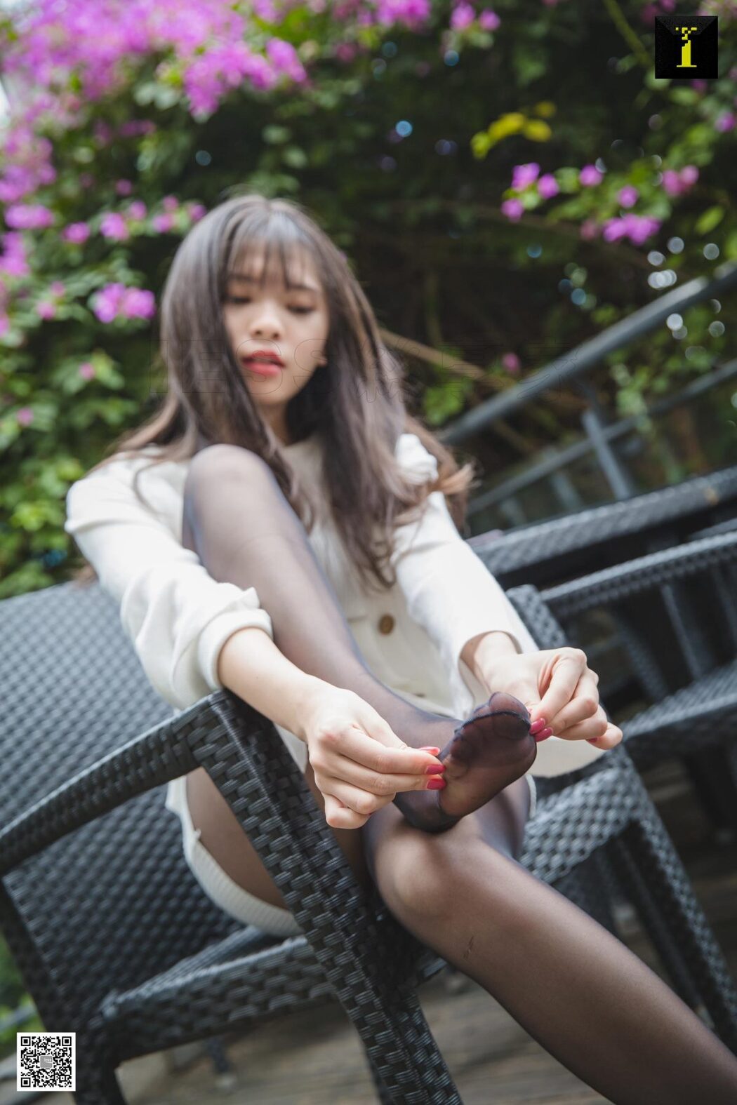 IESS异思趣向 SXJ.488 Qi Qi