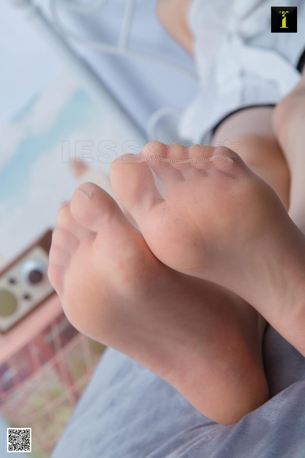 IESS异思趣向 SXJ.480 Zi Qi