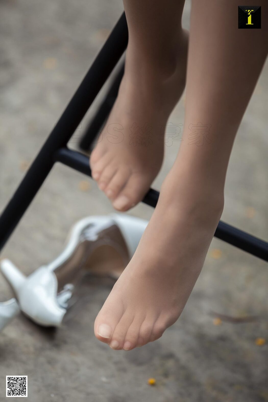 IESS异思趣向 SXJ.489 Wan Ping