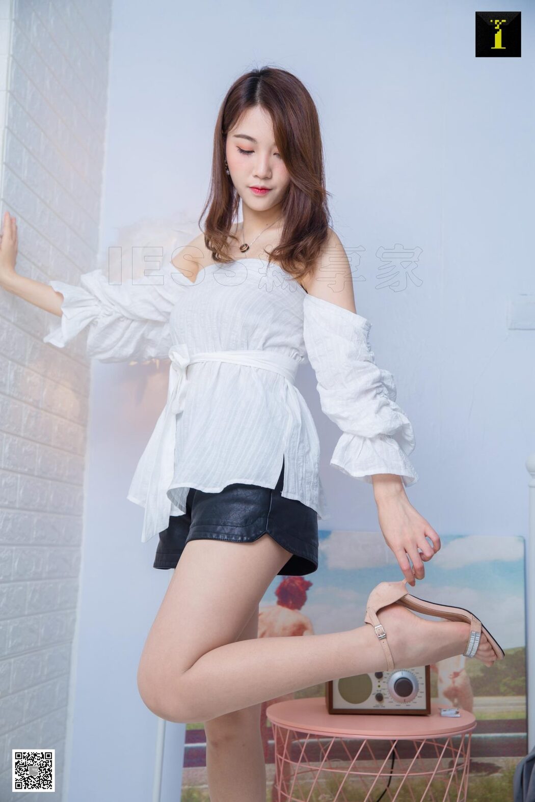 IESS异思趣向 SXJ.480 Zi Qi