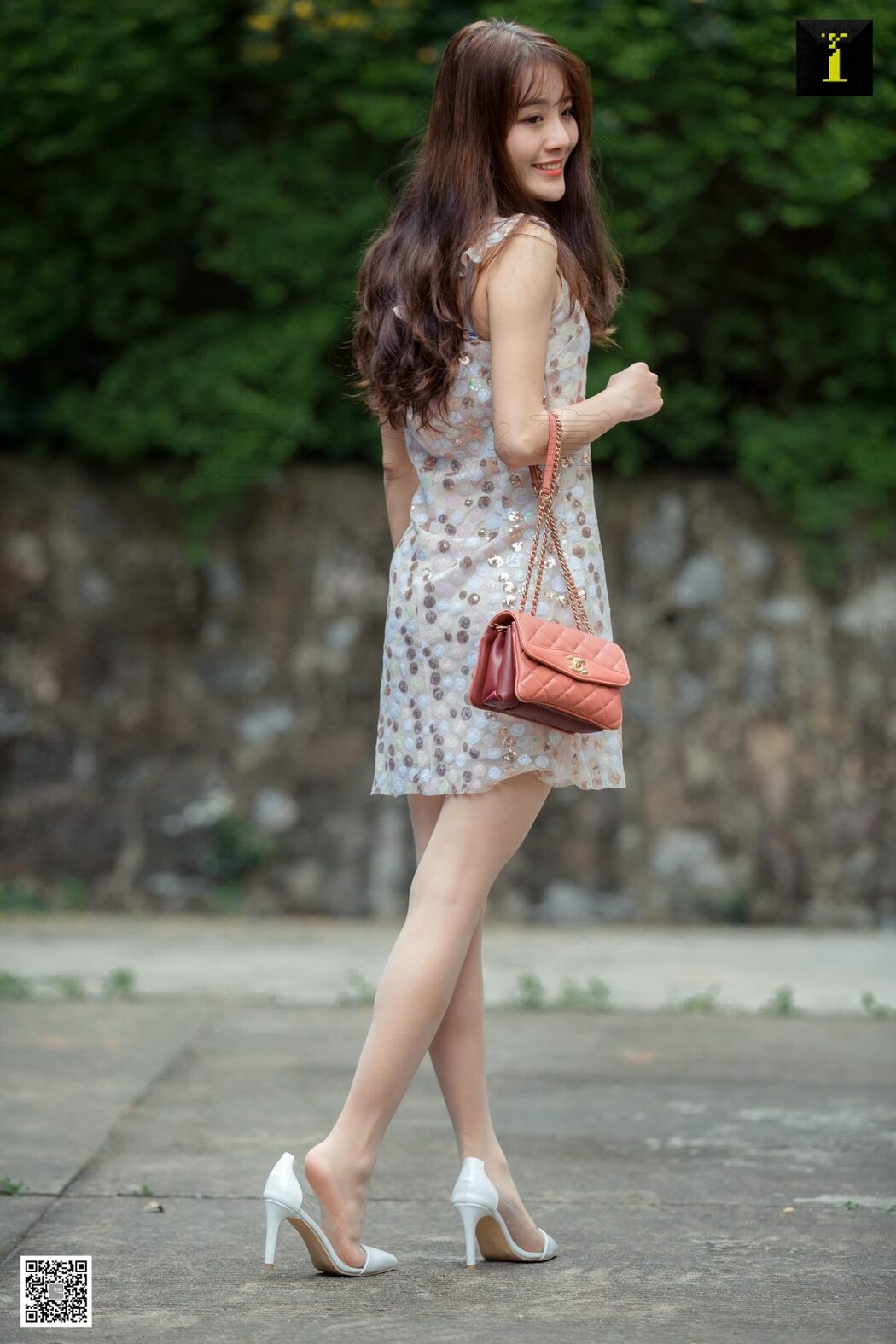 IESS异思趣向 SXJ.489 Wan Ping