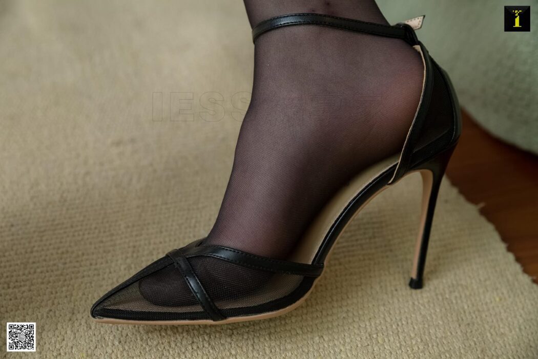 IESS异思趣向 SXJ.485 Yun Zhi