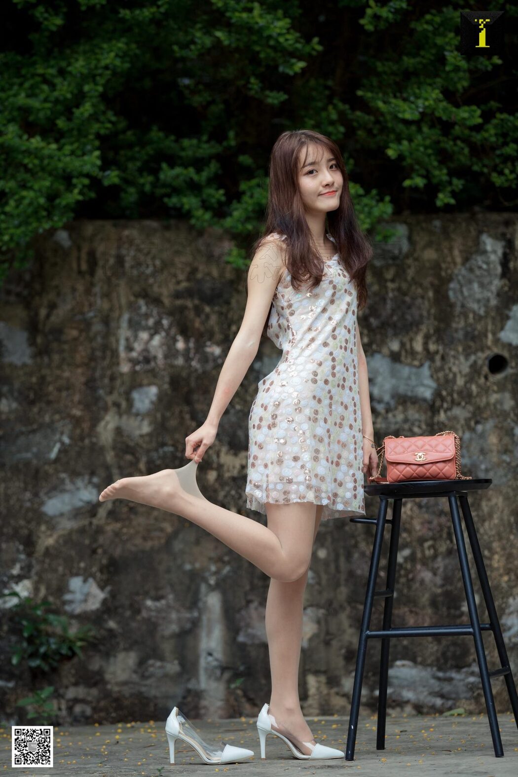 IESS异思趣向 SXJ.489 Wan Ping