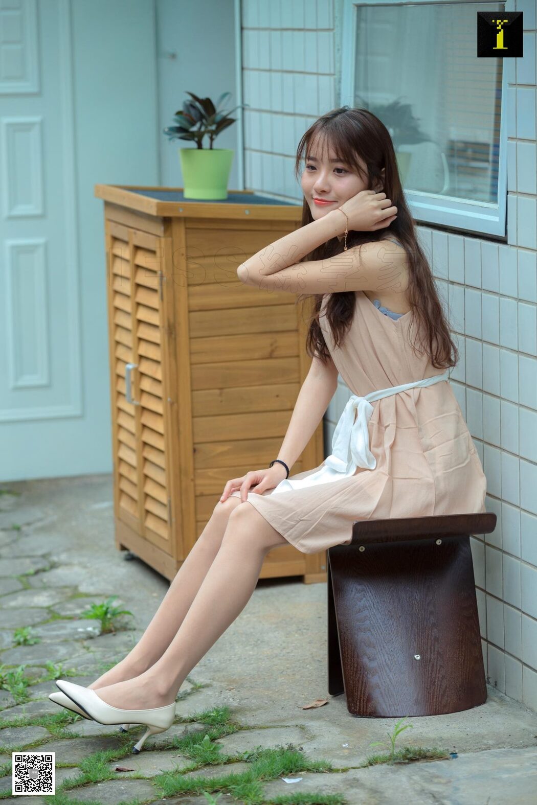 IESS异思趣向 SXJ.483 Wan Ping