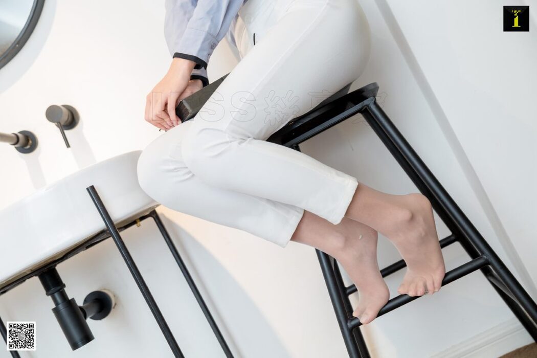 IESS异思趣向 SXJ.476 Wan Ping