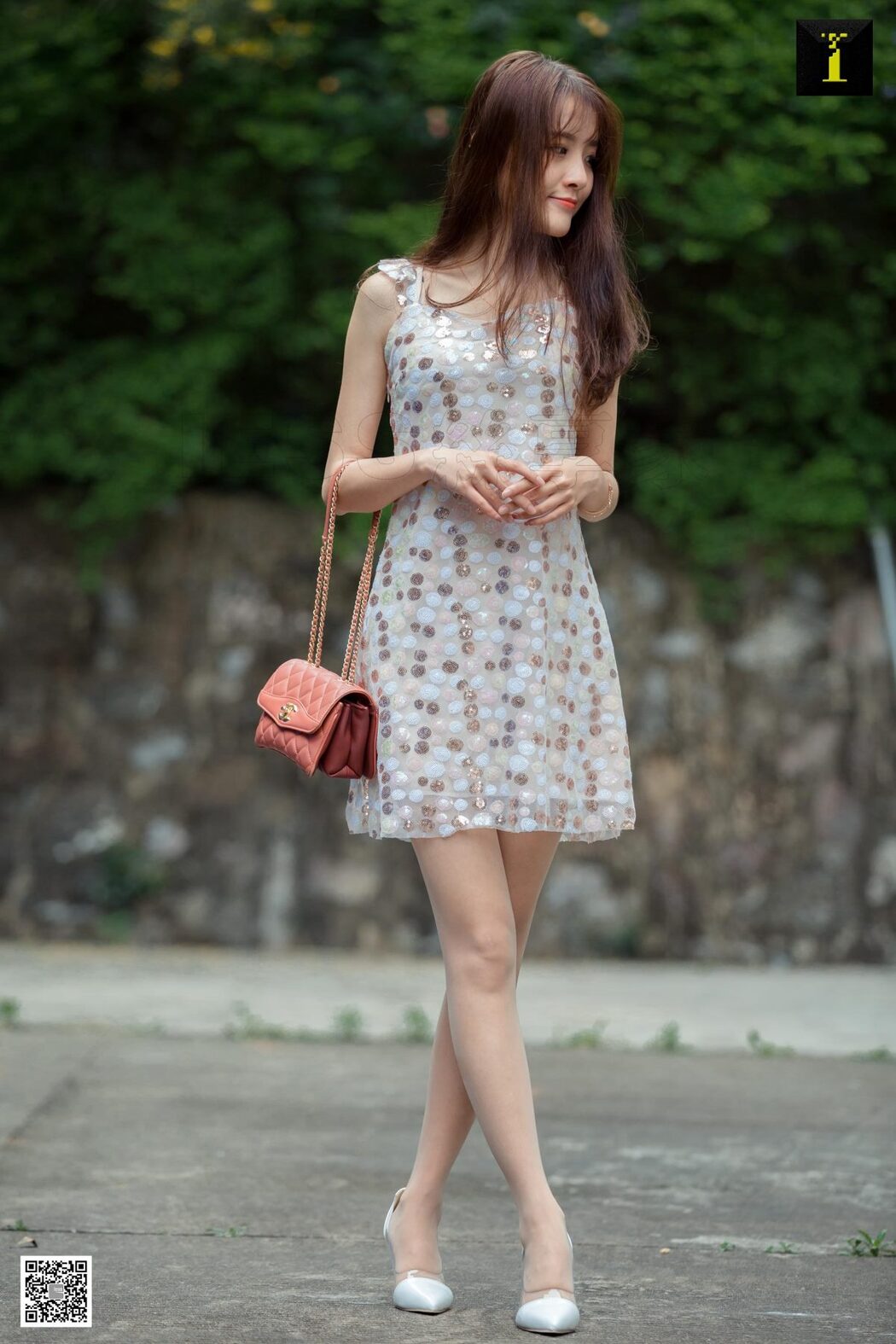 IESS异思趣向 SXJ.489 Wan Ping