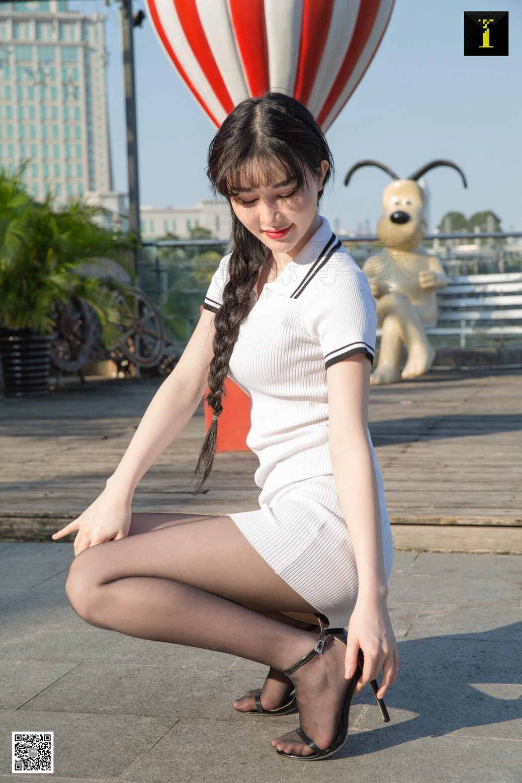 IESS异思趣向 SXJ.475 Miao Jie