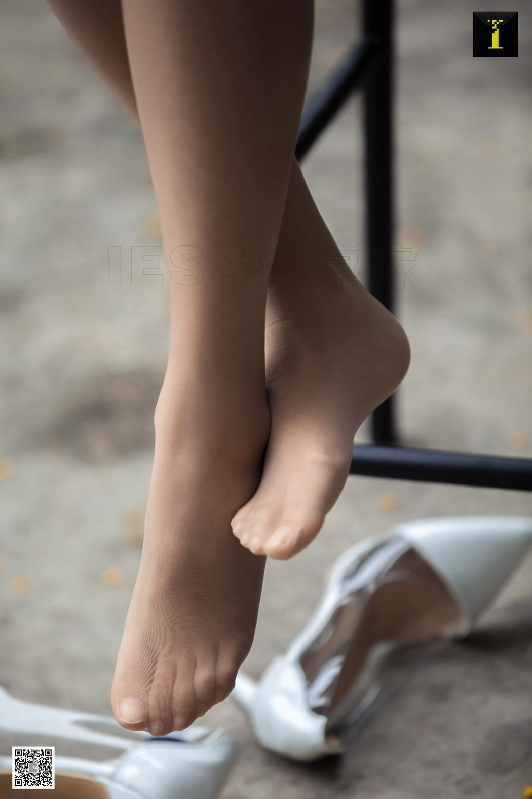 IESS异思趣向 SXJ.489 Wan Ping