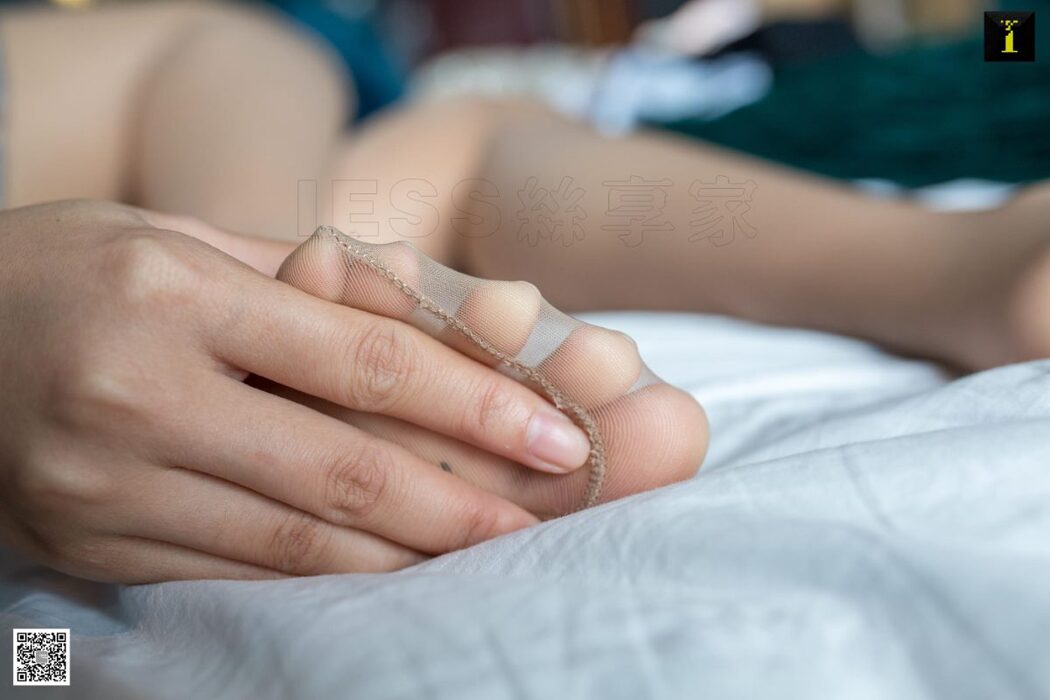 IESS异思趣向 SXJ.495 Wan Ping