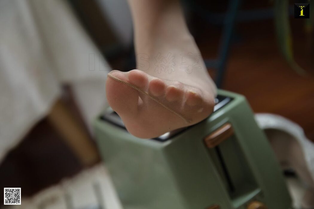 IESS异思趣向 SXJ.496 Jiu Mei