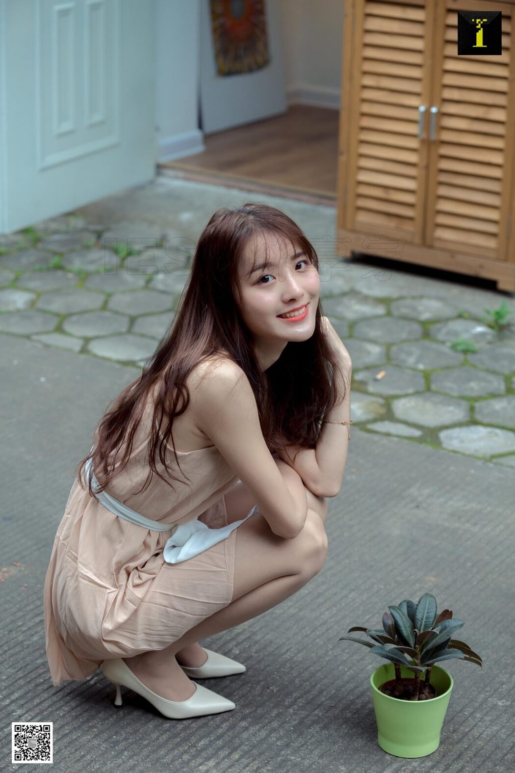 IESS异思趣向 SXJ.483 Wan Ping