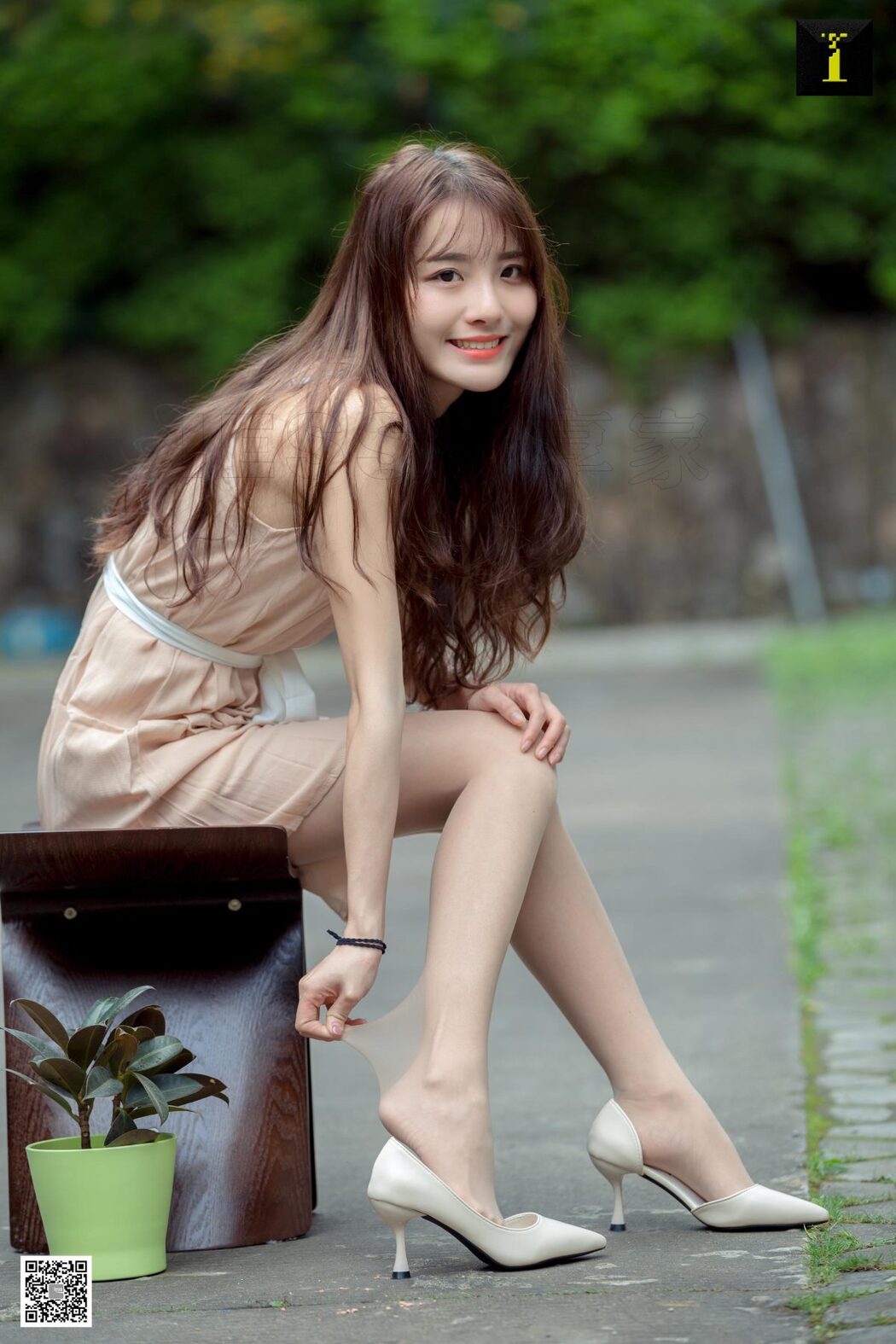 IESS异思趣向 SXJ.483 Wan Ping