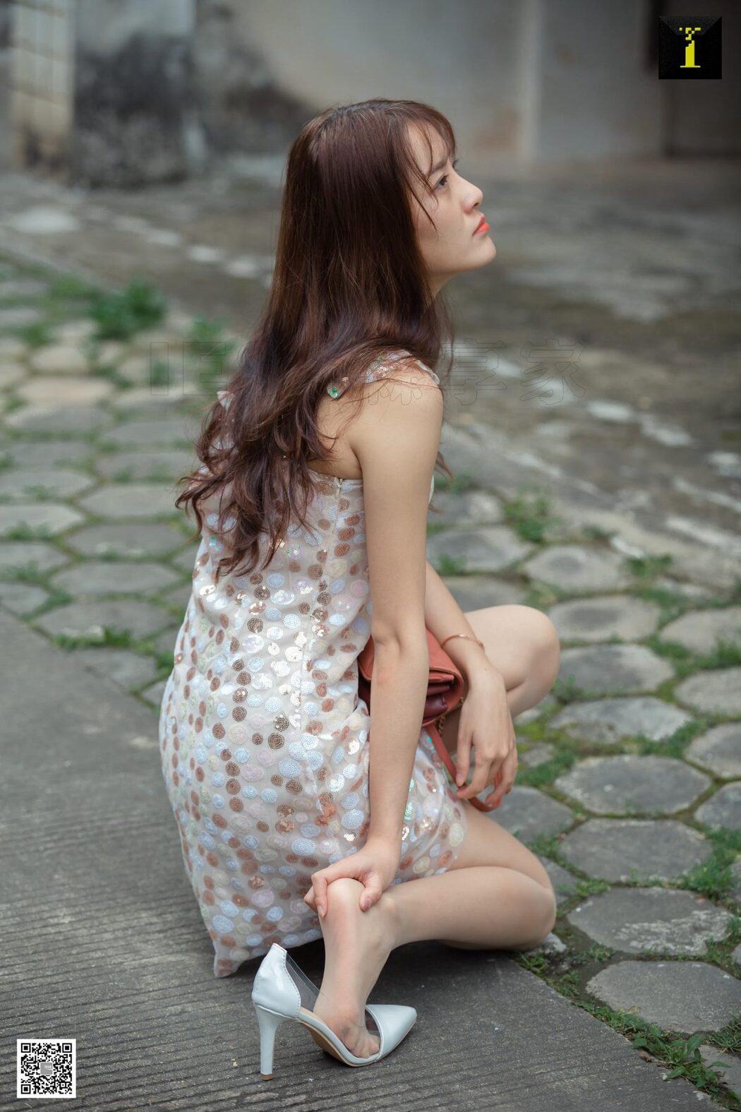 IESS异思趣向 SXJ.489 Wan Ping