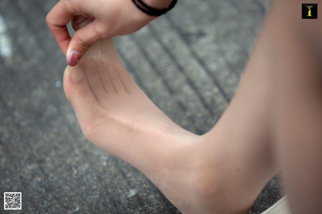 IESS异思趣向 SXJ.483 Wan Ping