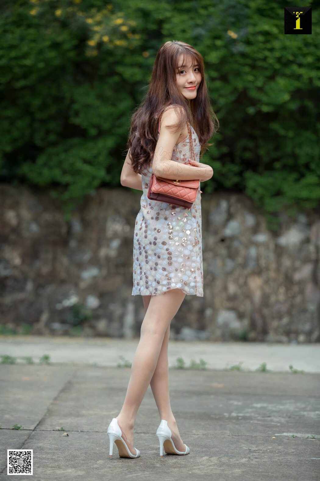 IESS异思趣向 SXJ.489 Wan Ping