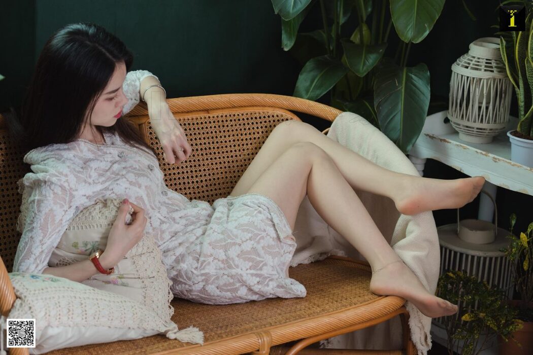 IESS异思趣向 SXJ.500 Jia Jia