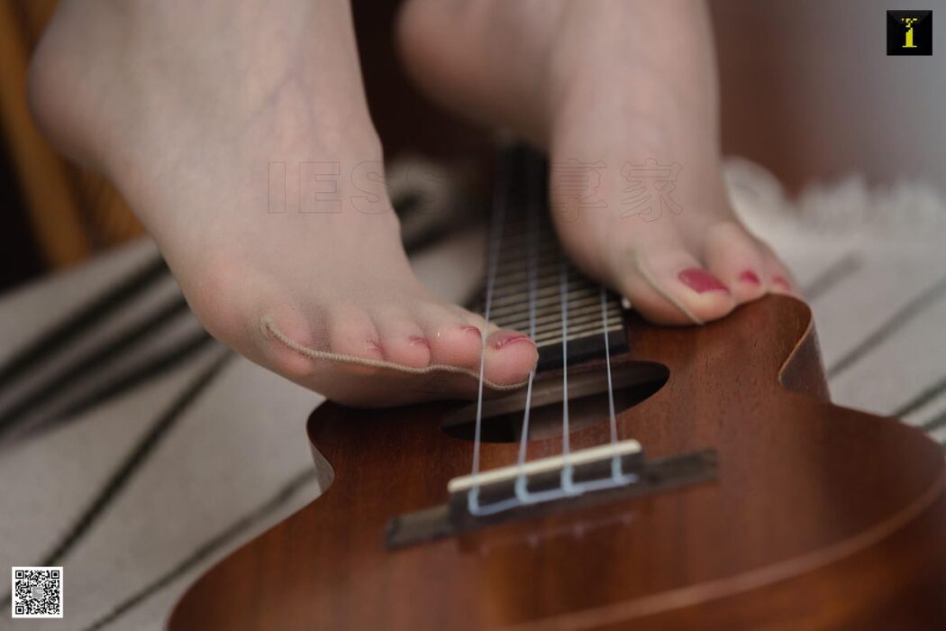 IESS异思趣向 SXJ.500 Jia Jia