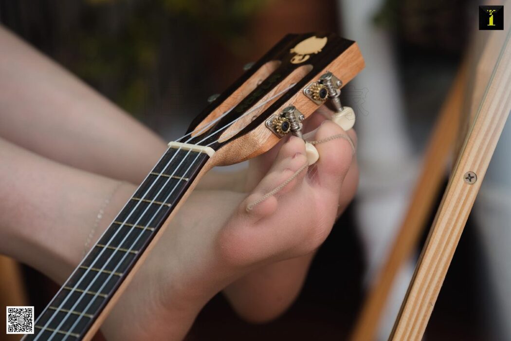 IESS异思趣向 SXJ.500 Jia Jia