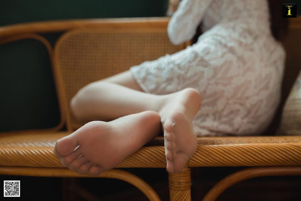 IESS异思趣向 SXJ.500 Jia Jia