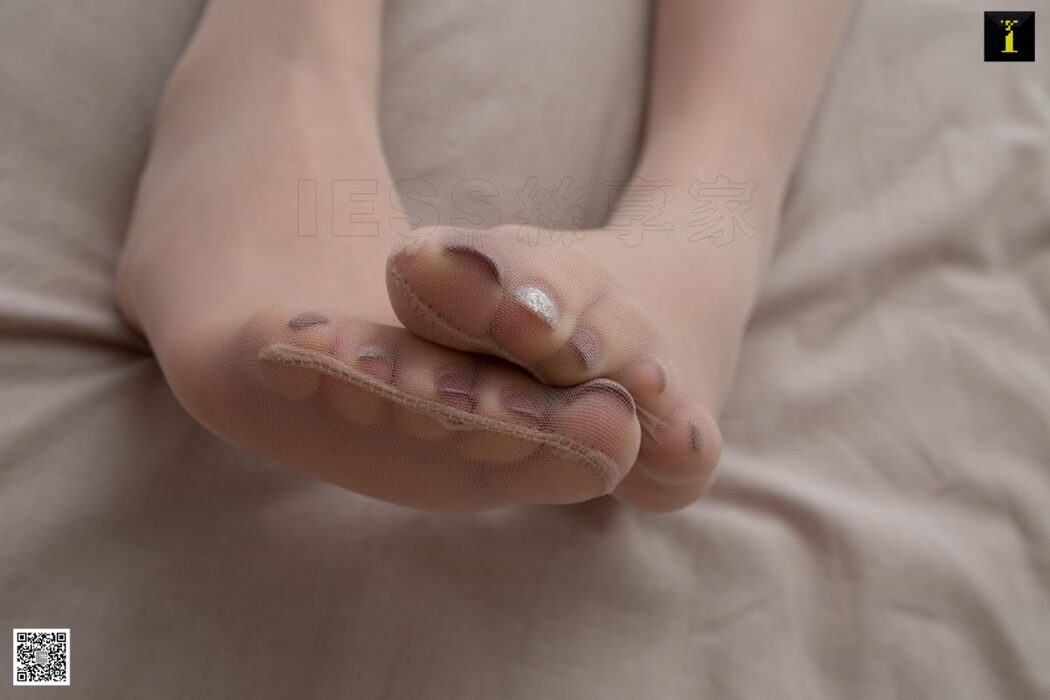 IESS异思趣向 SXJ.505 Le Le