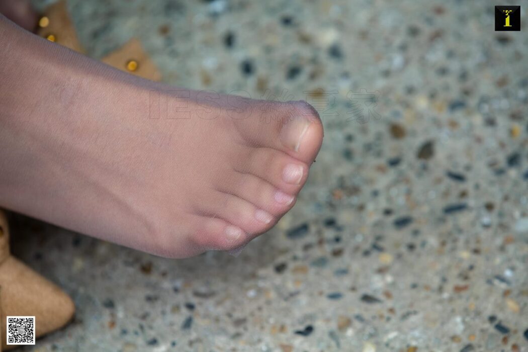 IESS异思趣向 SXJ.501 Wan Ping