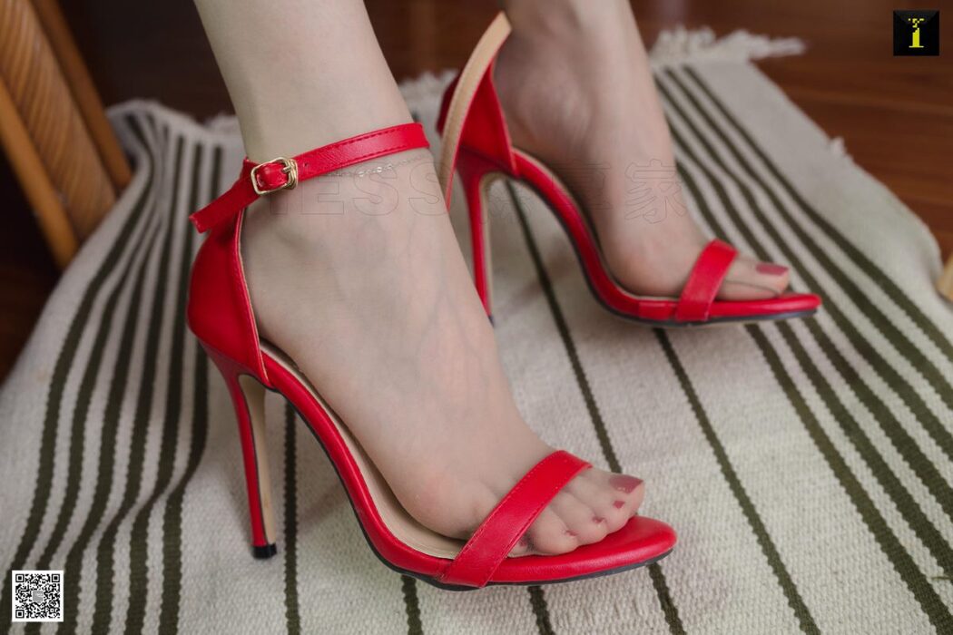 IESS异思趣向 SXJ.500 Jia Jia