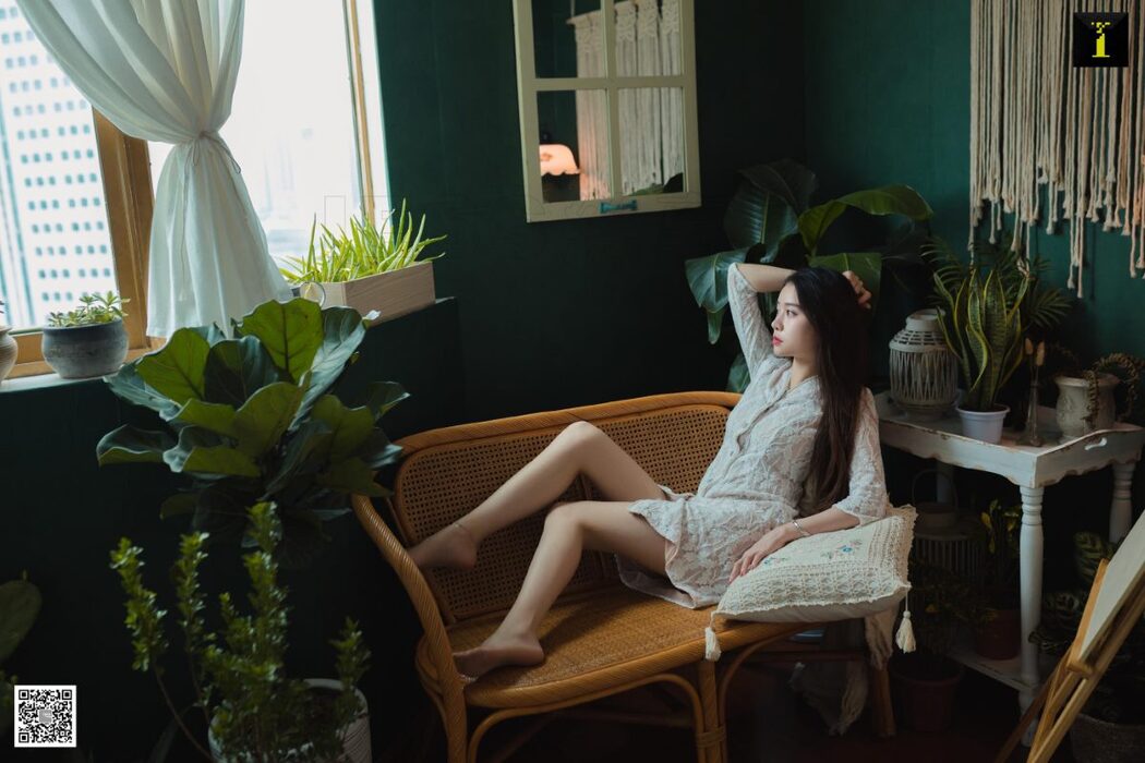 IESS异思趣向 SXJ.500 Jia Jia